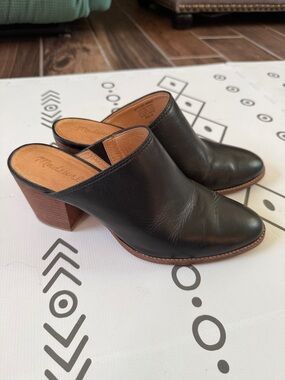 Madewell Black Leather Slip-On Mules with Brown Block Heel